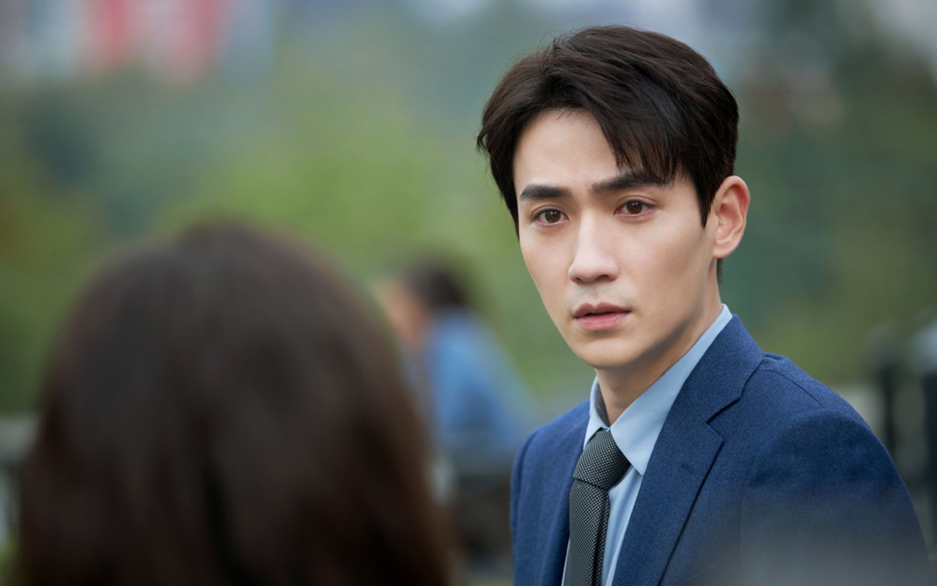 爱游戏中国官方网站平台-球队替补深度成争冠关键板凳厚度受关注，球队替补席必须有几个座位